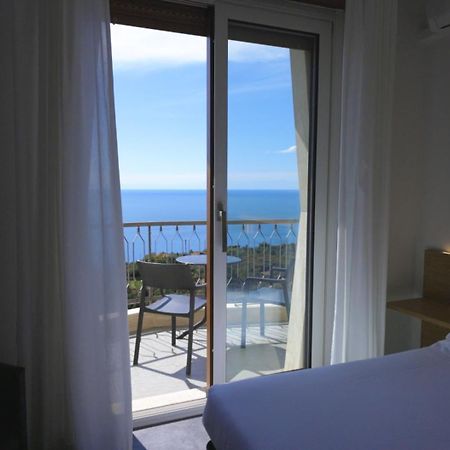 Hotel Due Gemelli Riomaggiore Exteriör bild